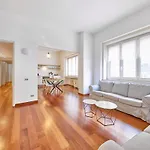 Porta Nuova Luxury 8 Minutes From The Duomo, With Ac And Wifi * מילאנו