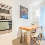 Luminoso E Ristrutturato Con Doppio Balcone E Wifi Apartment Milan