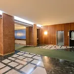 Charme Life Apartment *