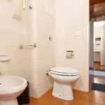 Guesthost - Cosy Gerusalemme M5 Lilla Line Apartamento Milán