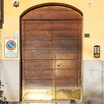 Lega House - Beautiful House At The Arco Della Pace Apartment
