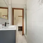 Guesthost - Cozy Near San Siro Апартаменты *