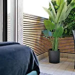 Just Urban - Strategic 1-br With Balcony - Duomo And Life * Milano