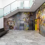 Daire Design Art - Gym & Location