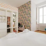 Guesthost - La Casa Di Luca Apartament *