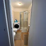 Modern In Dergano מילאנו