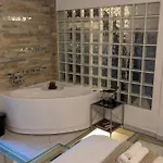 2-level Designer Loft In Isola District * Милан