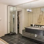 Elegant With Modern In - Citylife District - M1 Apartman