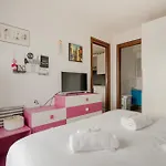 Caiazzo - Doria - Accogliente * ミラノ