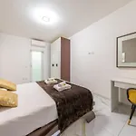 Apartment Porta Venezia 6 Posti Letto, Ampio Con Wifi Milan