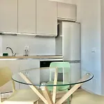 Metro M3 S&m Home, Comoda Soluzione Di Design, Con Collegamento Diretto A Duomo Di Milano, Stazione E Porta Garibaldi