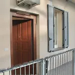 Apartment Cozy Among The Liveliest Street Of Isola *