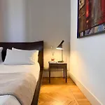 Apartment Brera Elegant Steps From Duomo, Montenapoleone, Design & Fashion Week *