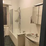 15 Min From The Cathedral, Spacious, Bright, Elevator, Wi-fi *