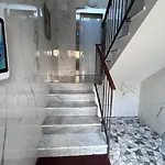Apartment Elegante Bilocale Ristrutturato - Metro Inganni Milan