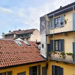Apartment Drops & Dots In The Key Area Of *