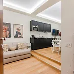 Charme Life Apartment Mailand
