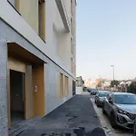 Guesthost - Lambrate Modern Flat With Terrace Milano