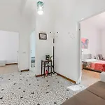 Viola Apartament