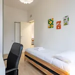 Bartolini Modern 2 Bedrooms By Halldis דירה מילאנו