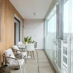 The Luxe Naviglio - 5 Min From Metro M4 Frattini דירה *
