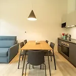 With Terrace And Pool, 5 Min From The Martesana Daire Milano