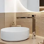 Design & Elegant In Navigli - *
