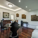 Apartment The Seven Stars - Montenapoleone Milan