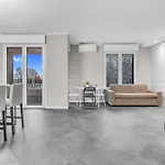 San15 - Elegant With View - 아파트