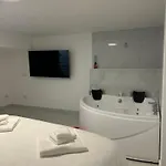 G Luxury Platinum&gold Red Metroline To Duomo Apartamento