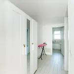 3br With Large Terrace - 800m From San Leonardo M1 Mediolan