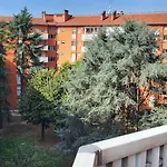 Grazioso Zona Mecenate - S.giulia Apartment *