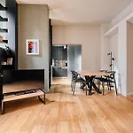 Hostmate - - Solari Milano