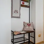 Apartment Guesthost - Relaxing Wooden