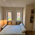 Modern And Bright House 20 Minutes From The Duomo * Milaan