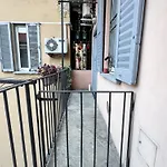 Corte Di Mi - Station & Loreto, Lägenhet