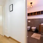 Appartamento I-host - Ticinese 107 Milano