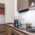 Apartment Keys Of Italy - Arese - 1bdr Zona Isola Milan