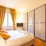 公寓 Pianob Duomo - Spacious 2br For 8 In *