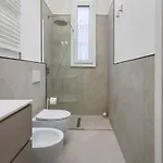 Luxury 2-bedroom Station * Milan