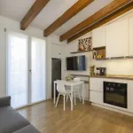 Apartamento Artstay - San Raffaele, Near Metro M1, Ac *