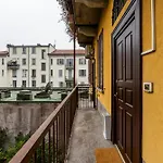 Isola Design - 15min To Duomo, Station Apartamento Milán