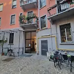 Lägenhet Navigli Elegant With Park View *