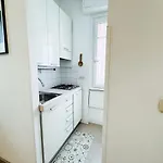 Salgari - Vicino Metro E Tram - Apartamento