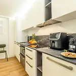Appartement Colonna Lovely Loft - 10 Min Duomo - Buonarroti M1 Milaan