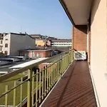 Artstay - San Siro, Near Metro, Carlo Borromeo Апартаменты Милан