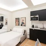 Charme Life شقة ميلان