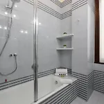 Borromei, 11 - Eleganza In Pieno Centro Apartamento Milão