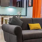 M25 - Garage Loft Lägenhet