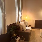 Acasadiimma Loft Elegante A 2 Min Da Metropolitana Porta Romana Con Wifi, Corte Interna Апартаменты *